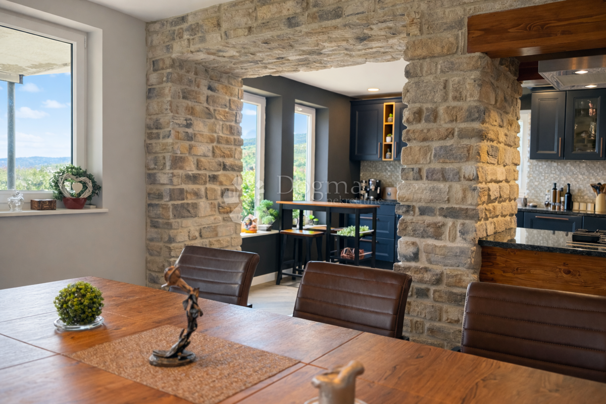 Haus Zu verkaufen - SPLITSKO-DALMATINSKA SPLIT