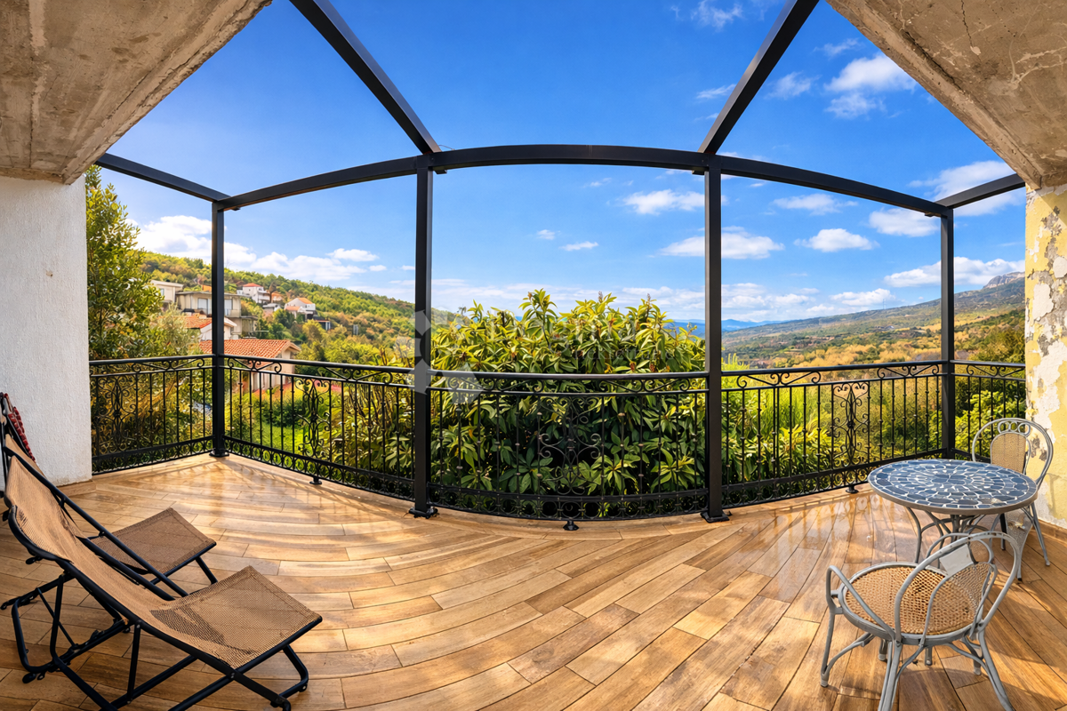 Haus Zu verkaufen - SPLITSKO-DALMATINSKA SPLIT