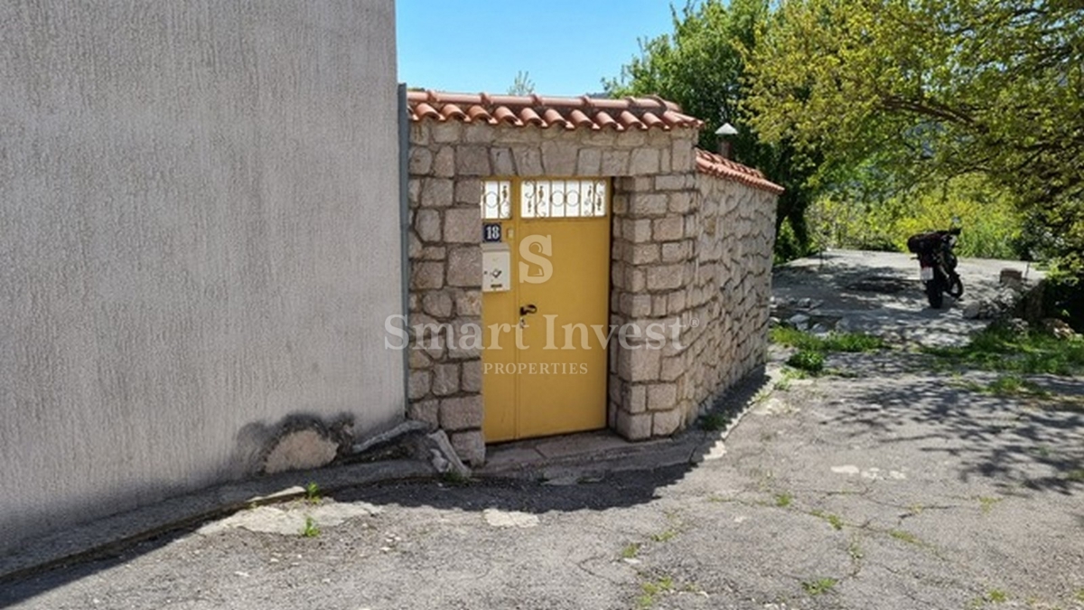 Kuća Na prodaju - PRIMORSKO-GORANSKA VINODOLSKA OPĆINA