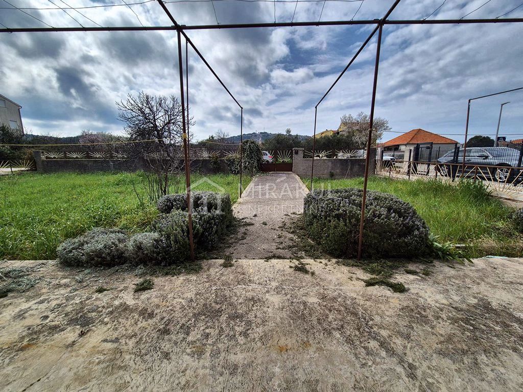 Maison À vendre - ŠIBENSKO-KNINSKA MURTER
