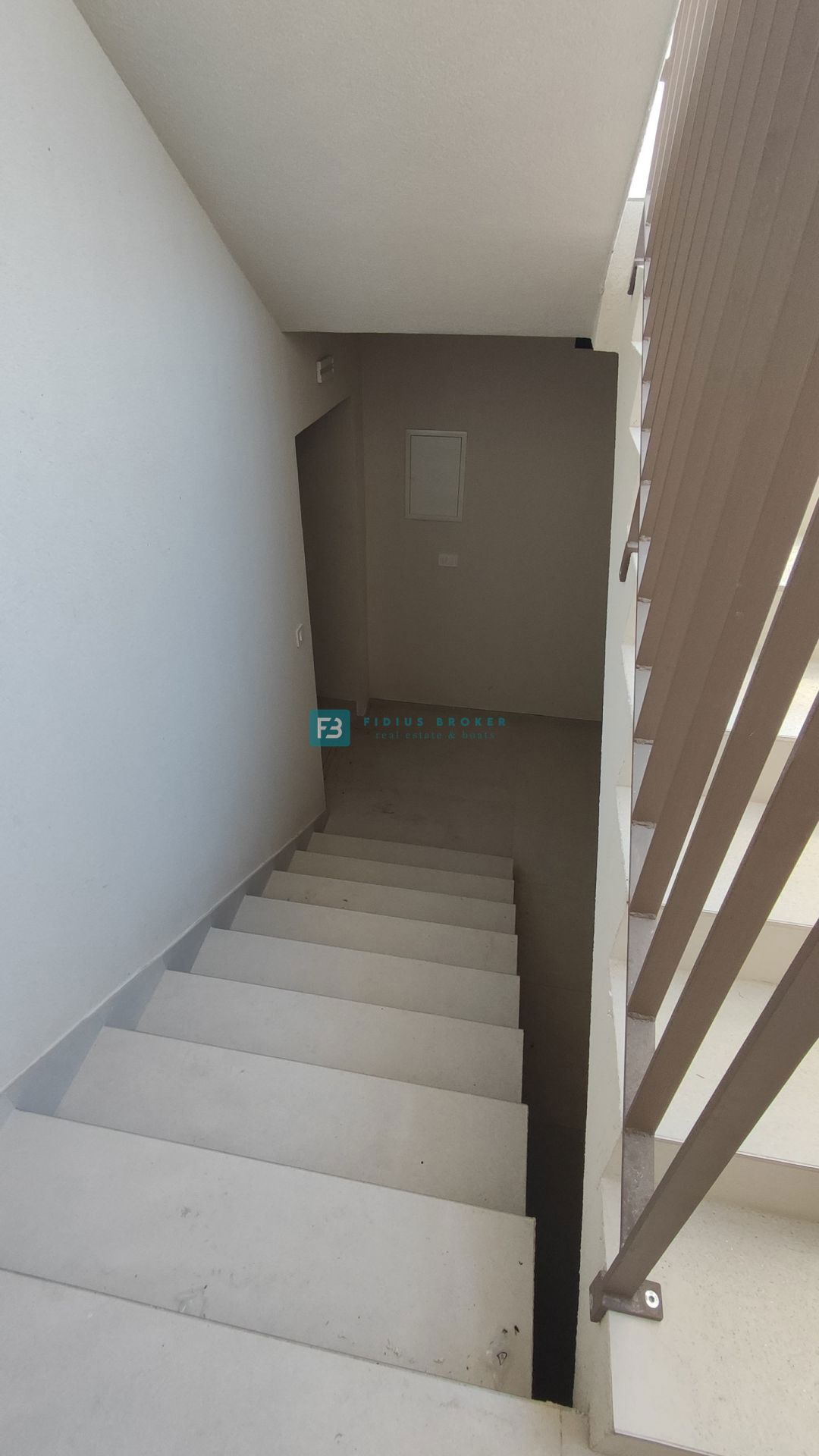 Flat For sale - ŠIBENSKO-KNINSKA VODICE