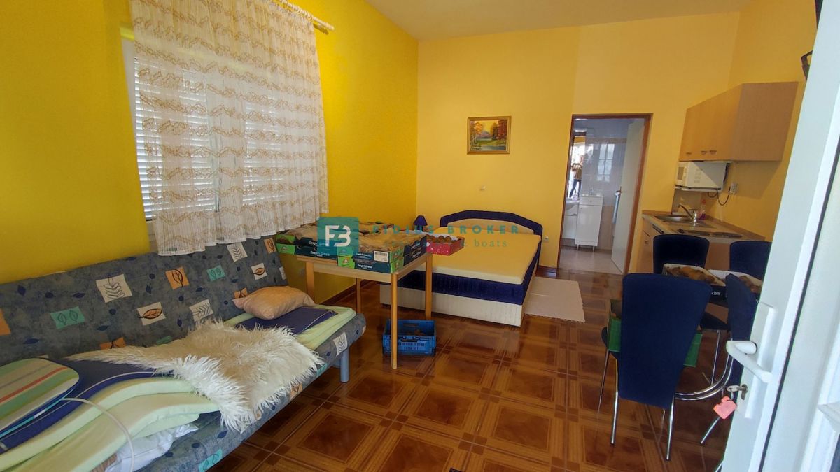 Kuća Na prodaju - ŠIBENSKO-KNINSKA VODICE