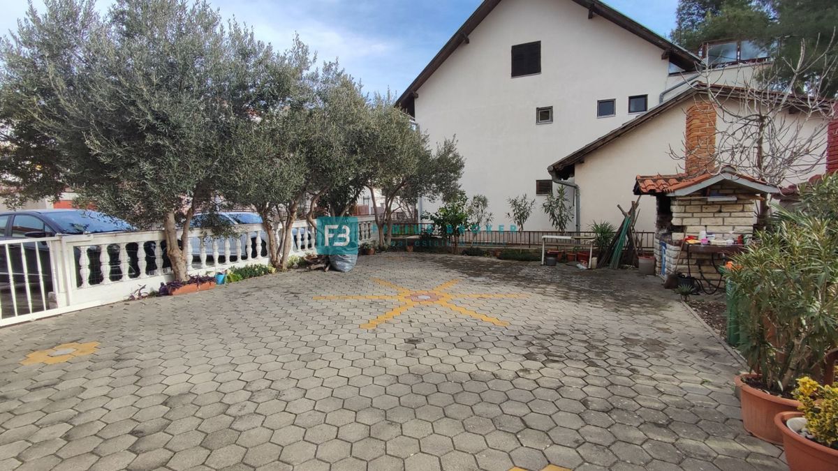 Kuća Na prodaju - ŠIBENSKO-KNINSKA VODICE
