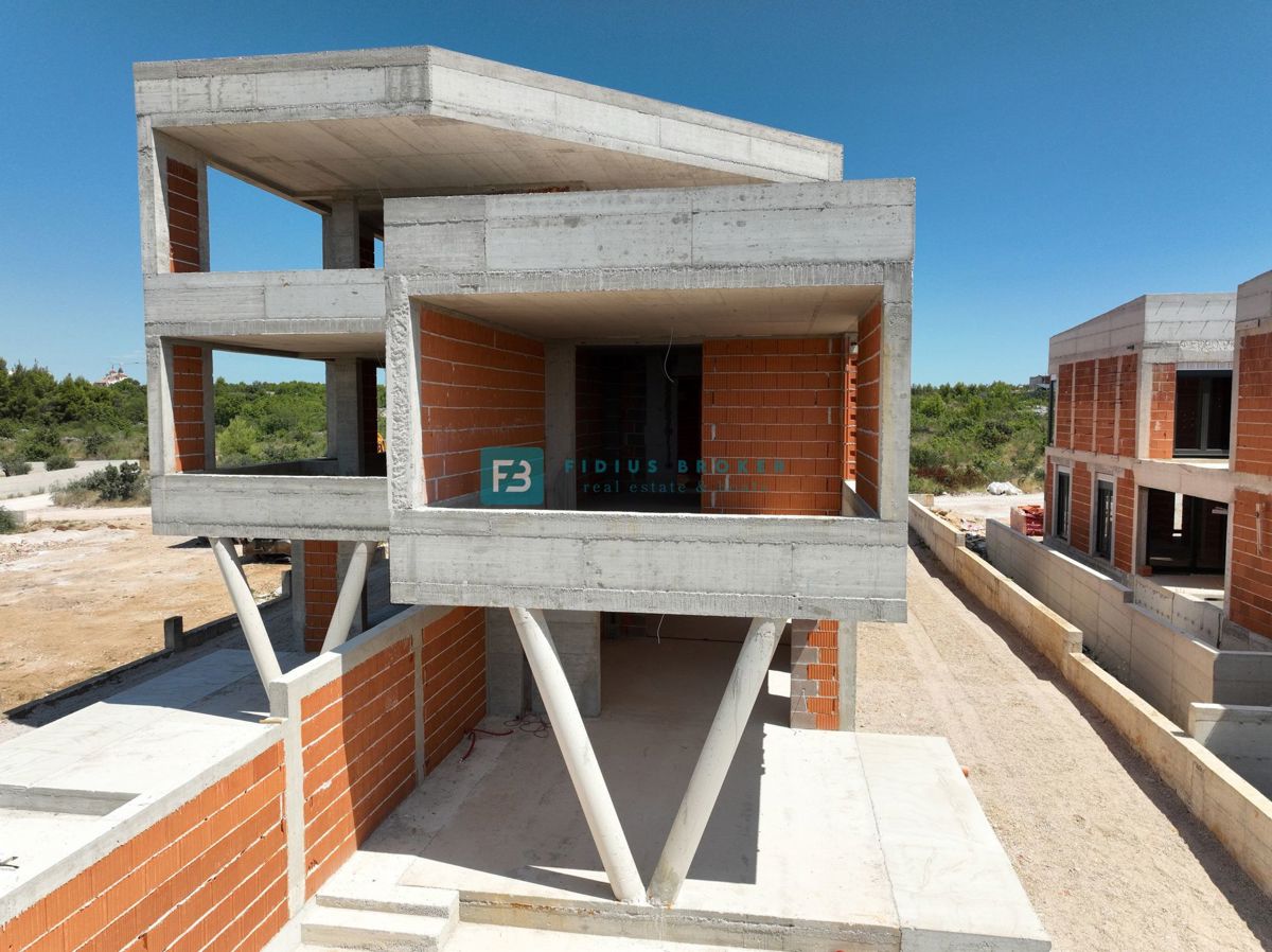 Flat For sale - ŠIBENSKO-KNINSKA VODICE