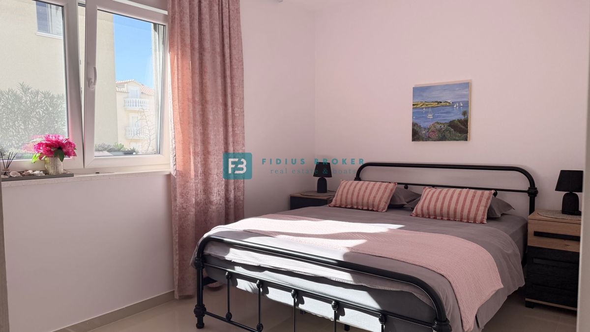 Flat For sale - ŠIBENSKO-KNINSKA VODICE
