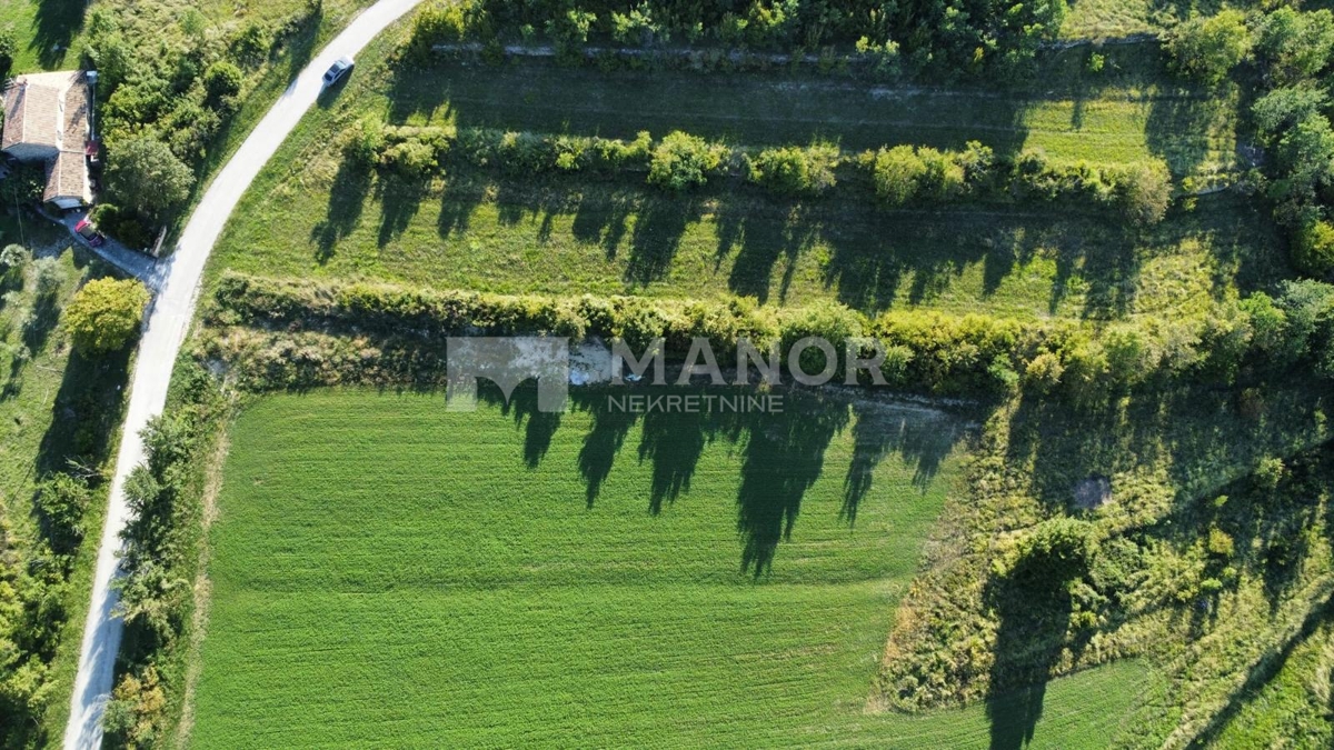 Land For sale - ISTARSKA OPRTALJ