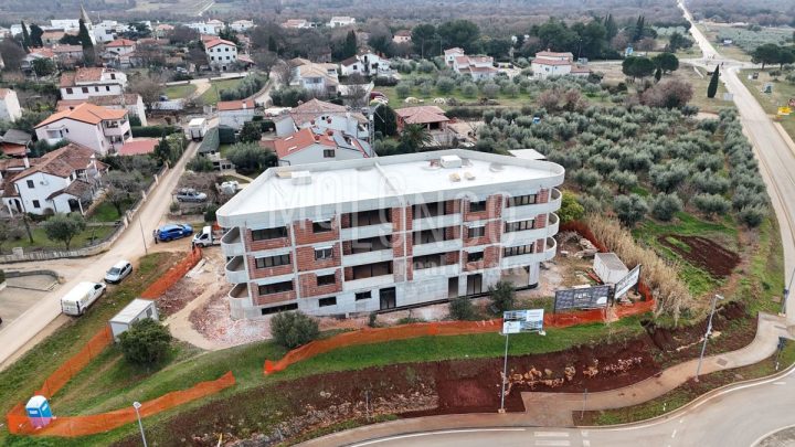 Gewerbefläche zu verkaufen 147 m² – Tar-Vabriga