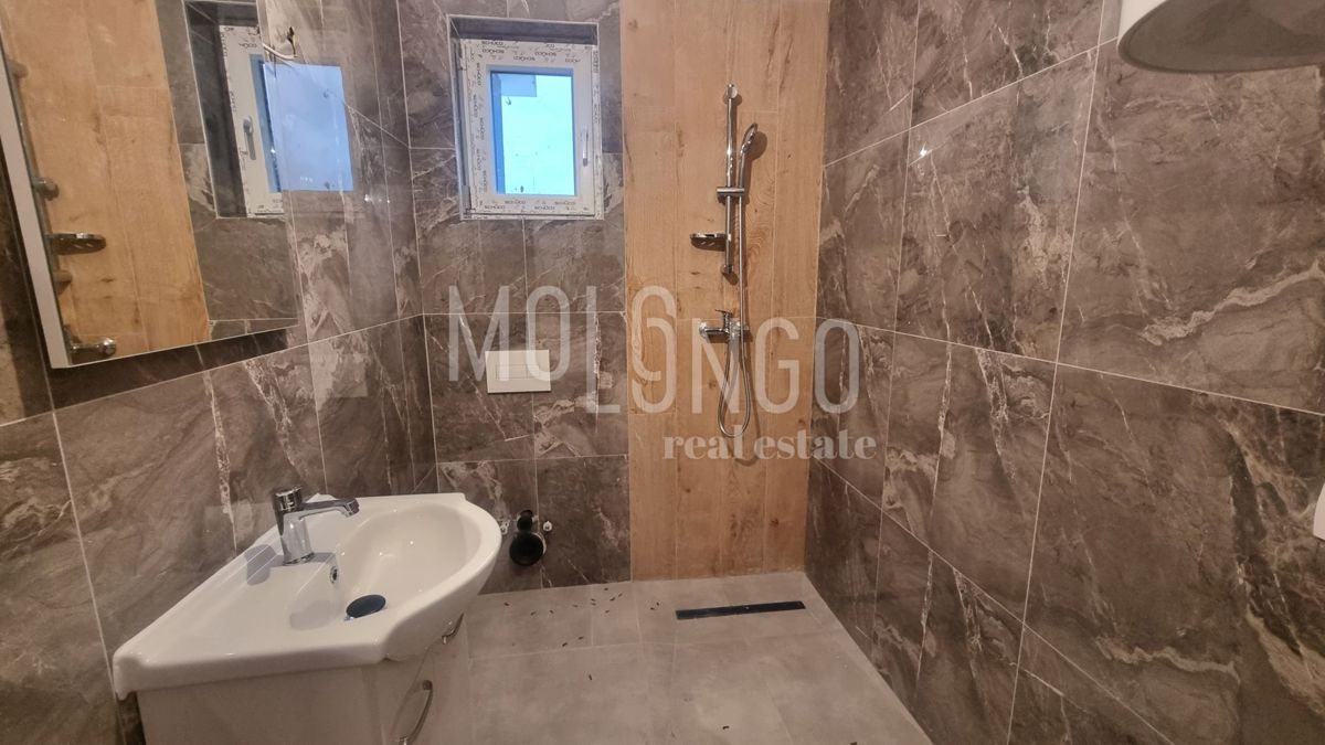Flat For sale - PRIMORSKO-GORANSKA BAKAR