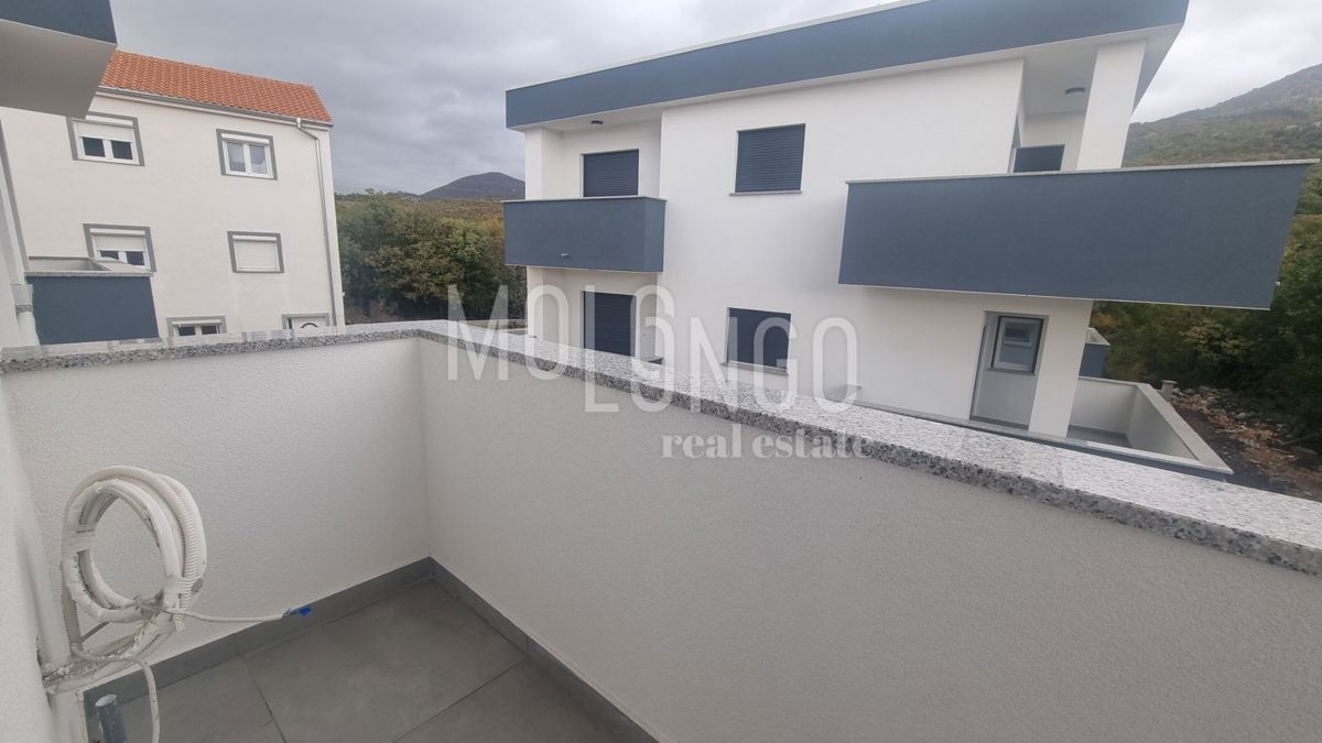 Flat For sale - PRIMORSKO-GORANSKA BAKAR