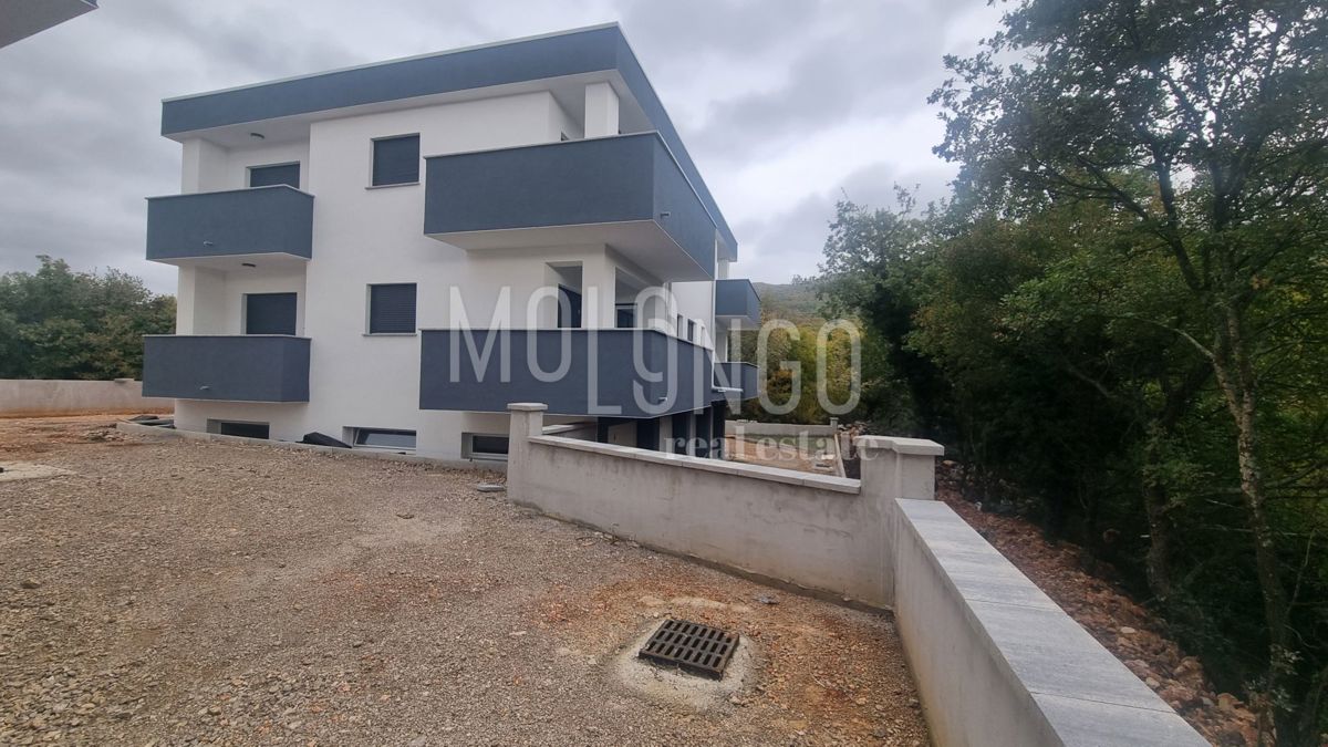 Flat For sale - PRIMORSKO-GORANSKA BAKAR