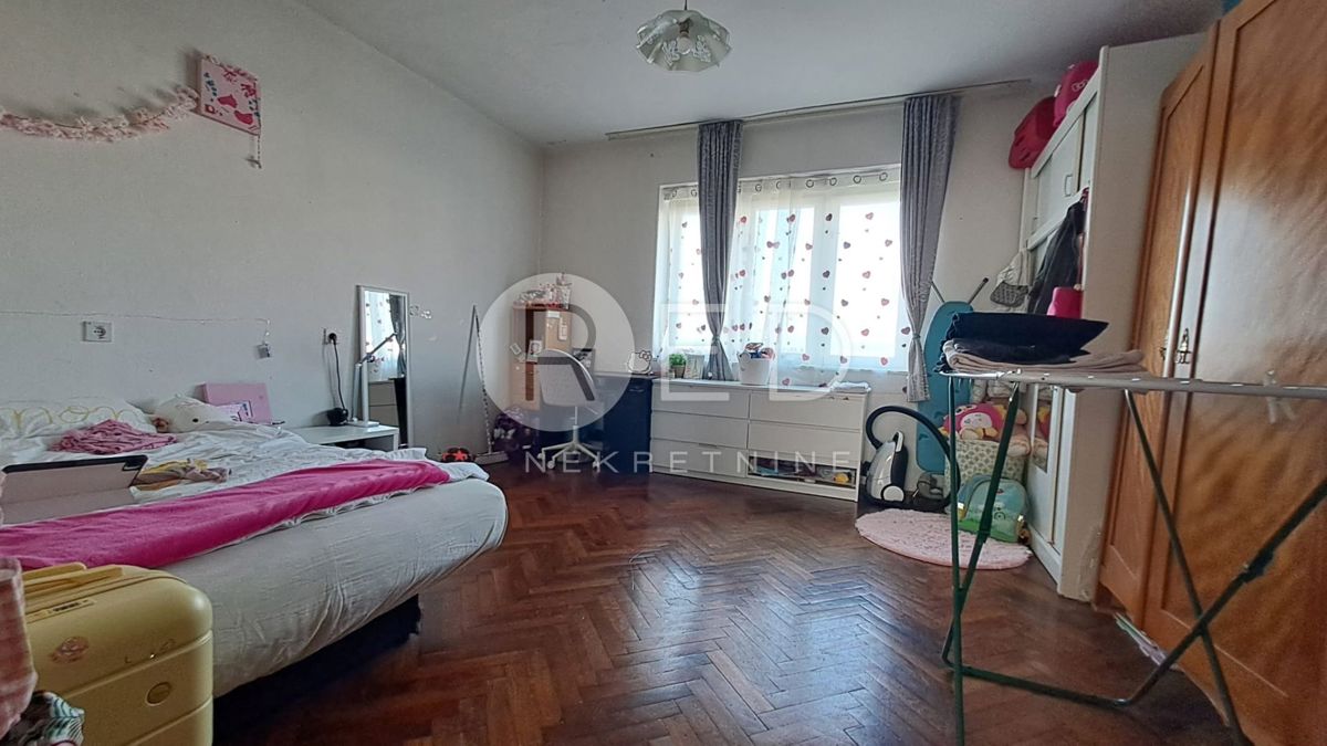 Appartement À vendre - POŽEŠKO-SLAVONSKA POŽEGA
