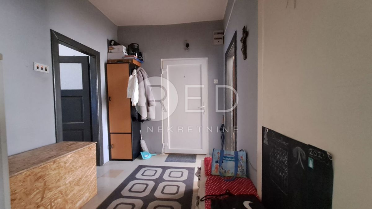 Appartement À vendre - POŽEŠKO-SLAVONSKA POŽEGA