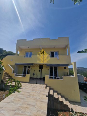 Haus Zu verkaufen - Splitsko-dalmatinska Marina - foto 3/12