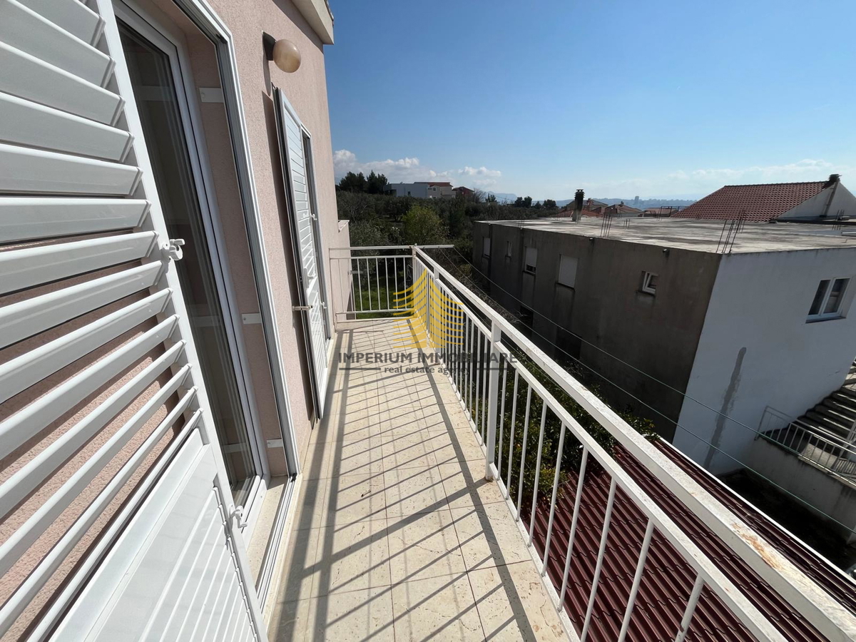 Haus Zu verkaufen - SPLITSKO-DALMATINSKA KAŠTELA