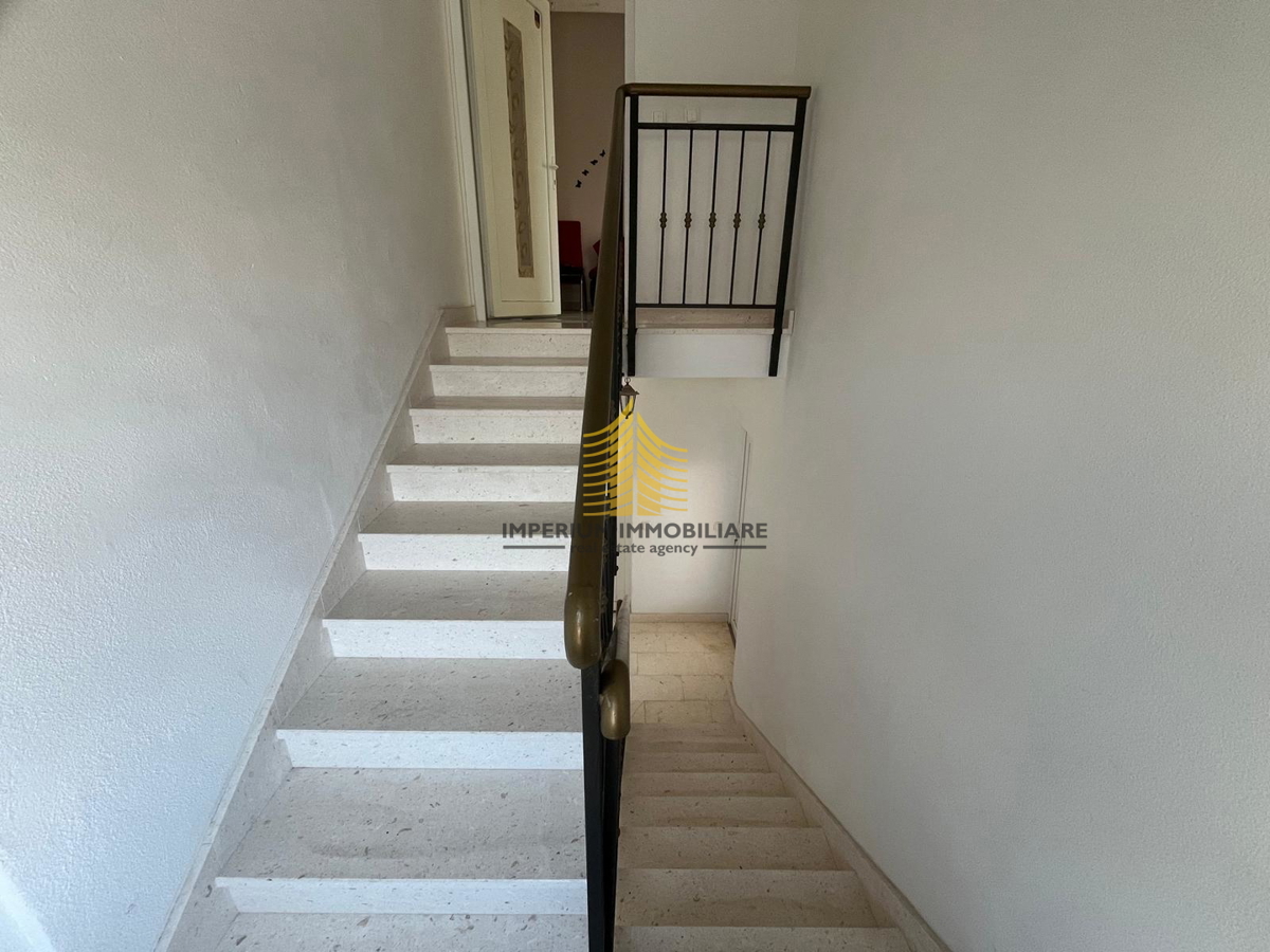 Haus Zu verkaufen - SPLITSKO-DALMATINSKA KAŠTELA