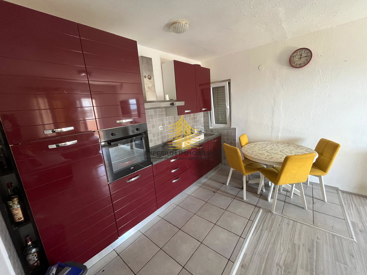 Haus Zu verkaufen - SPLITSKO-DALMATINSKA KAŠTELA