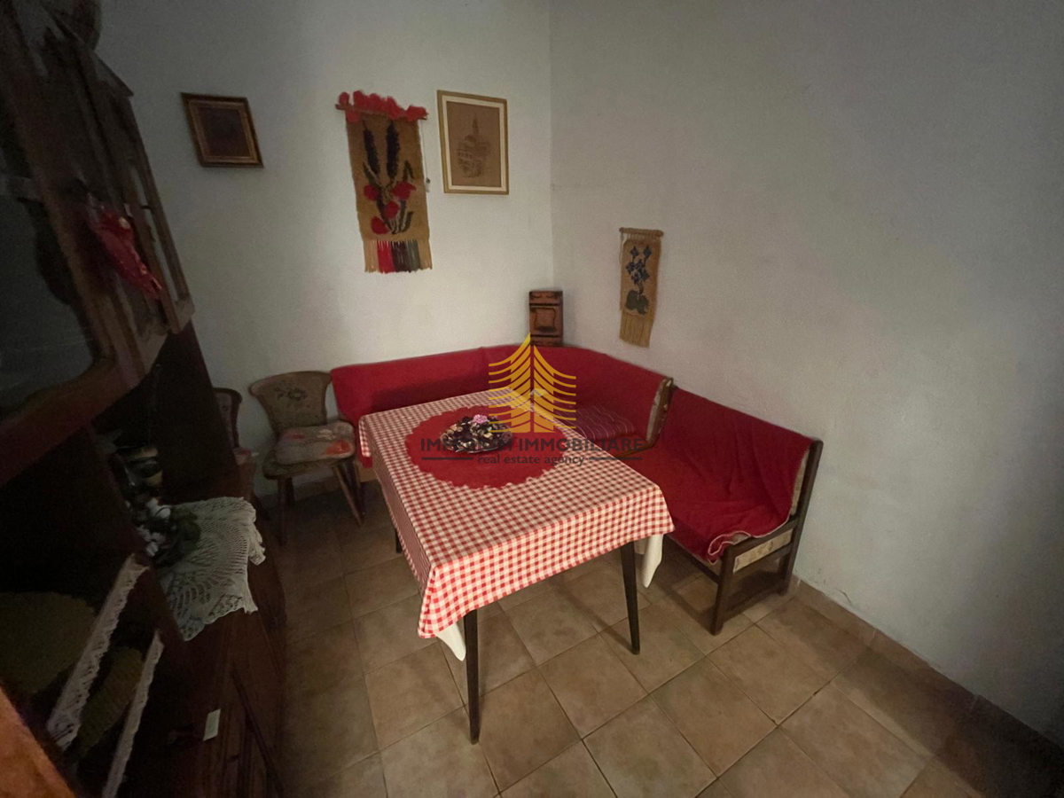 Haus Zu verkaufen - SPLITSKO-DALMATINSKA KAŠTELA