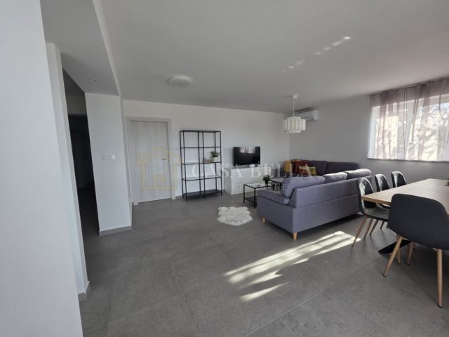Apartmán k pronájmu 160 m² – Bakar