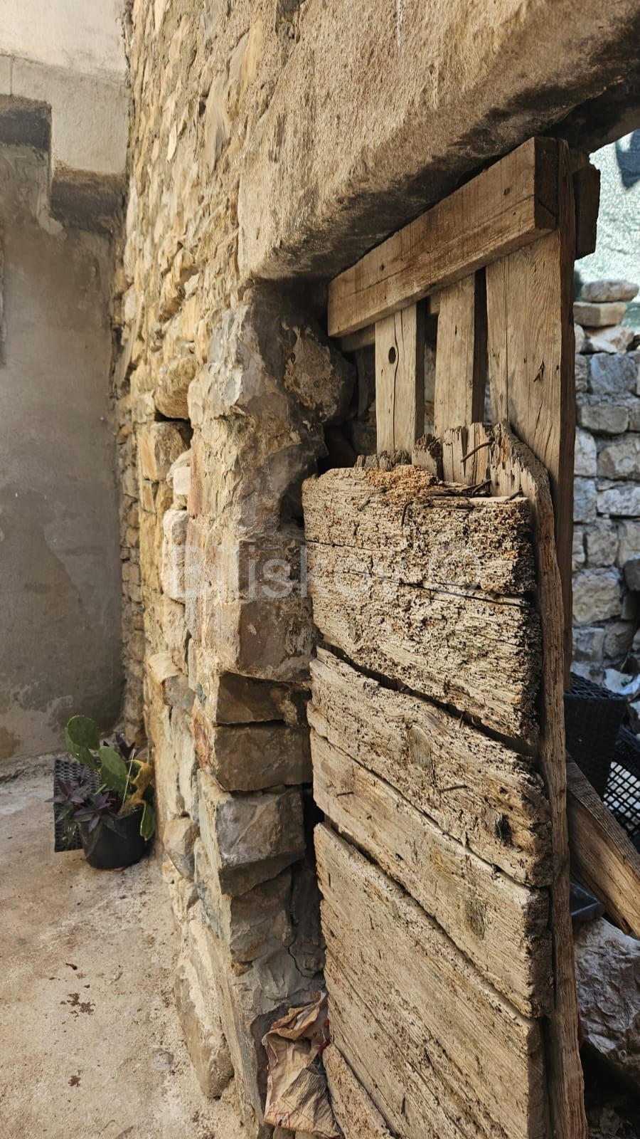 Casa In vendita - Splitsko-dalmatinska Kaštela - foto 4/10