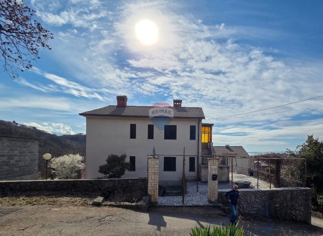 House for sale 300 m² – Rijeka