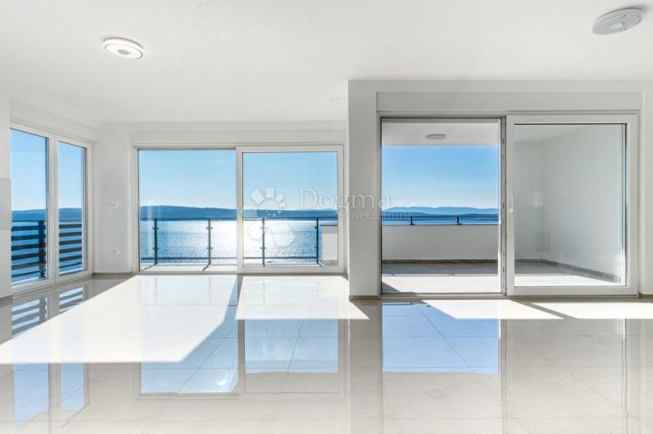 Mieszkanie na sprzedaż 279 m² – Crikvenica