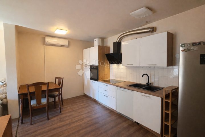 Stan Na prodaju - Splitsko-dalmatinska Split - foto 2/4