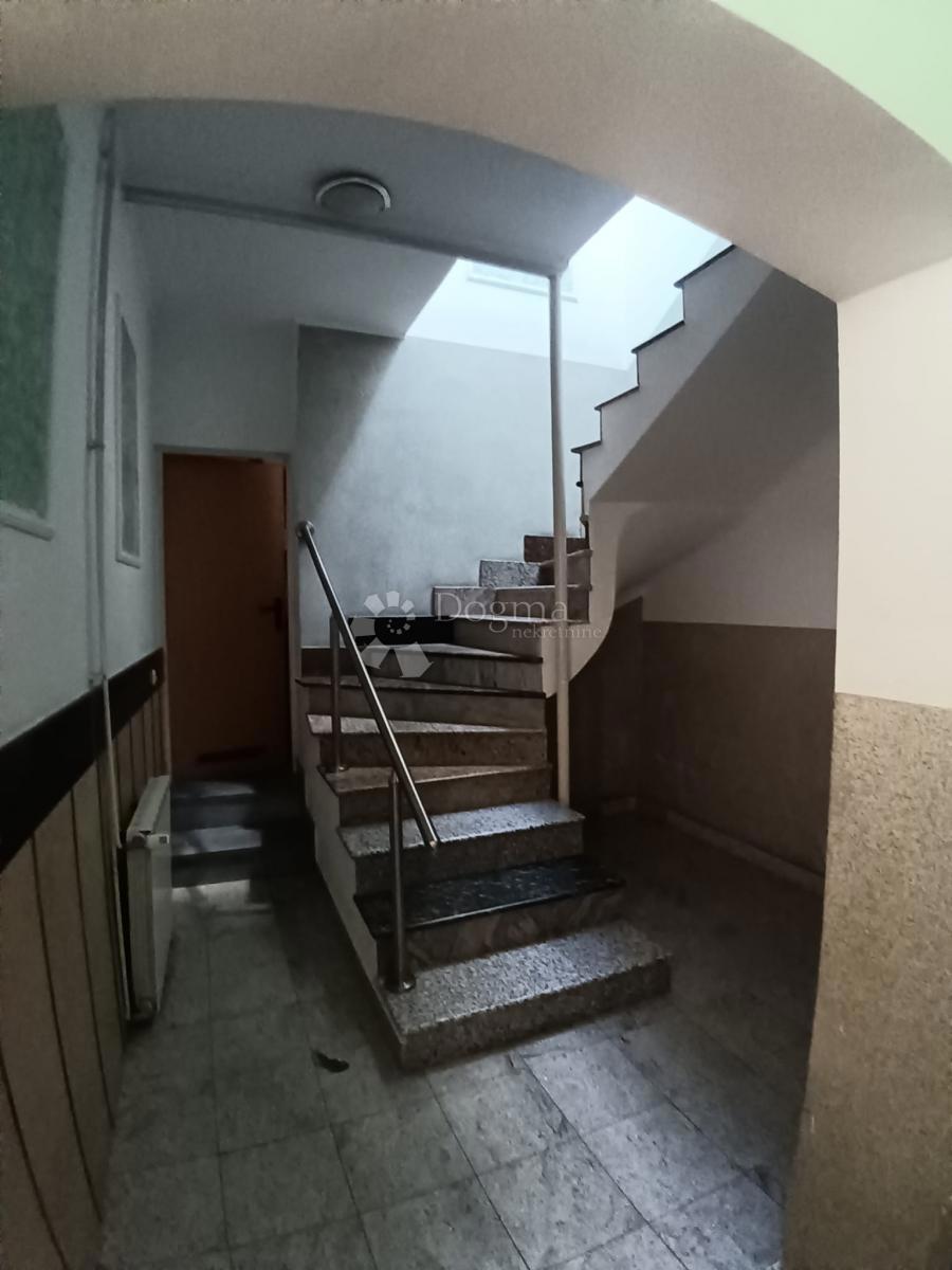 Dom Na sprzedaż - VIROVITIČKO-PODRAVSKA VIROVITICA