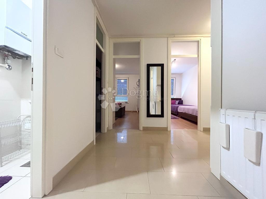 Appartement À louer - Grad Zagreb Zagreb - foto 5/17