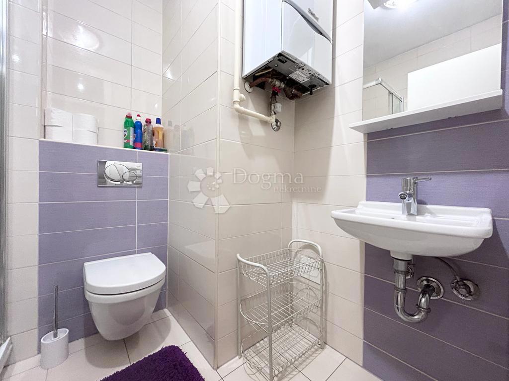 Appartement À louer - GRAD ZAGREB ZAGREB