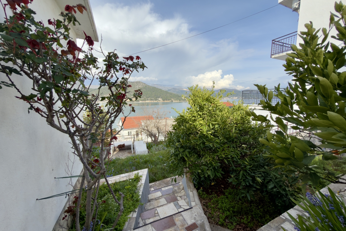 Appartement À vendre - SPLITSKO-DALMATINSKA MARINA