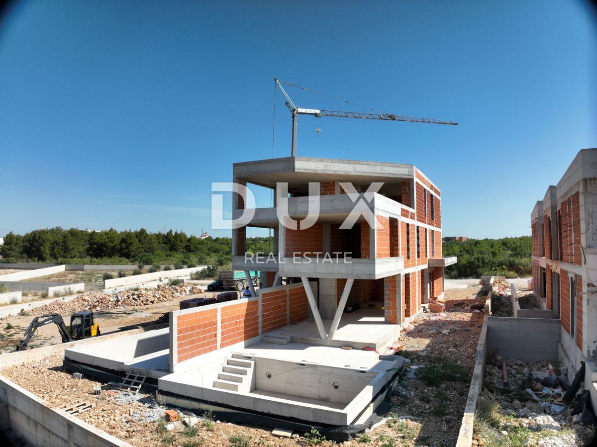 Flat For sale - ŠIBENSKO-KNINSKA VODICE
