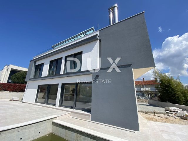 Dům na prodej 394 m² – Rovinj