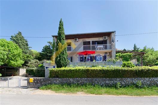 Haus Zu vermieten - PRIMORSKO-GORANSKA NOVI VINODOLSKI