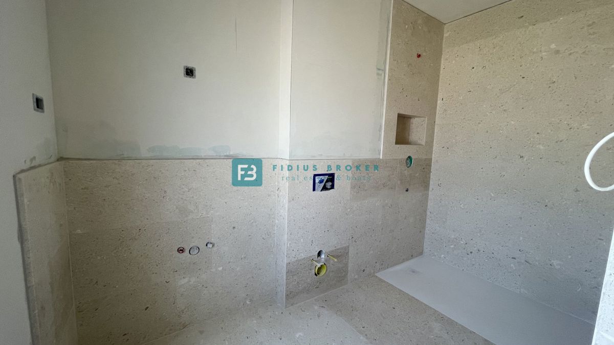 Flat For sale - ŠIBENSKO-KNINSKA VODICE