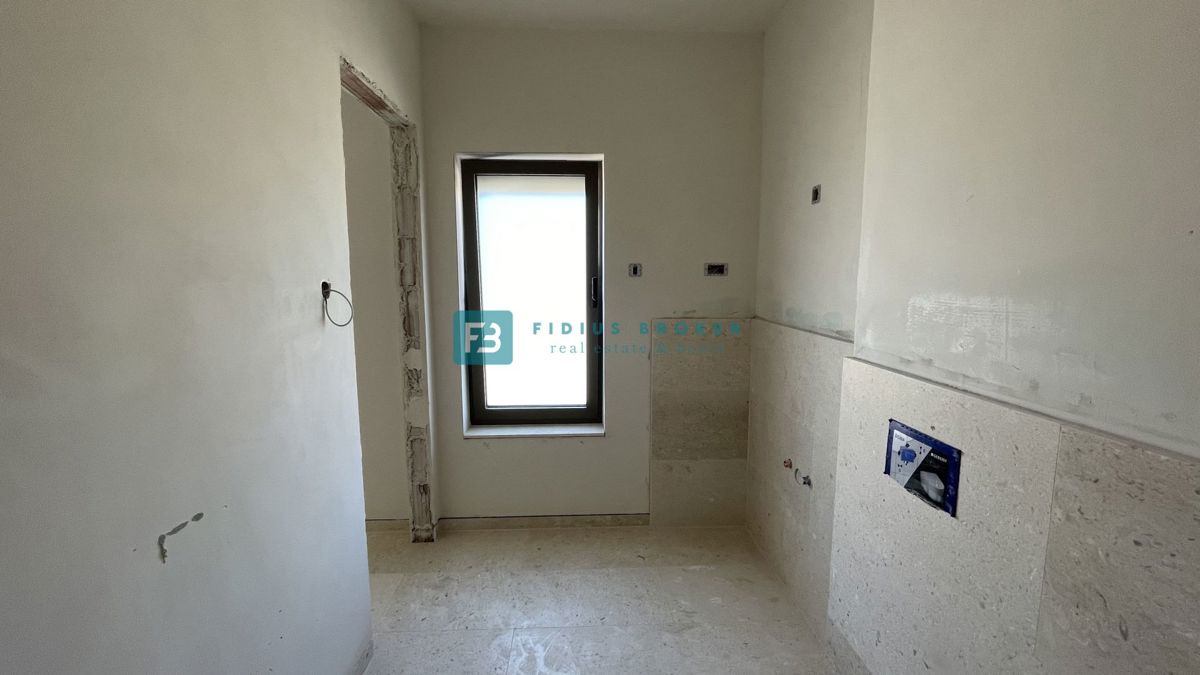 Flat For sale - ŠIBENSKO-KNINSKA VODICE