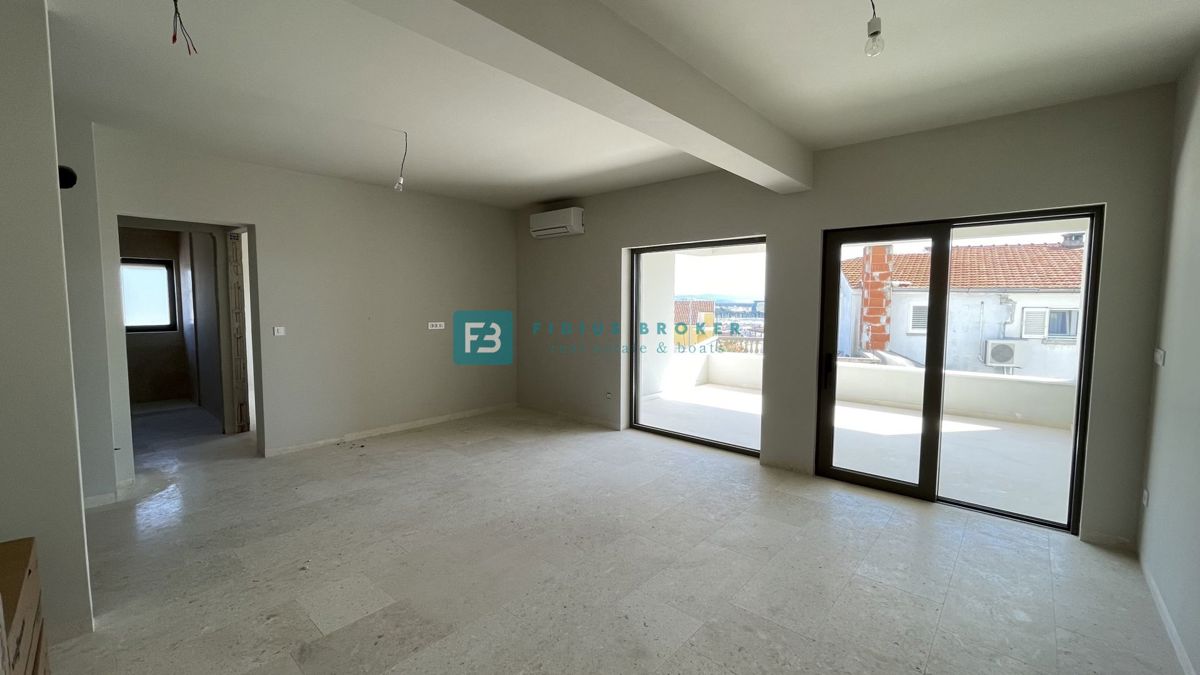 Flat For sale - ŠIBENSKO-KNINSKA VODICE