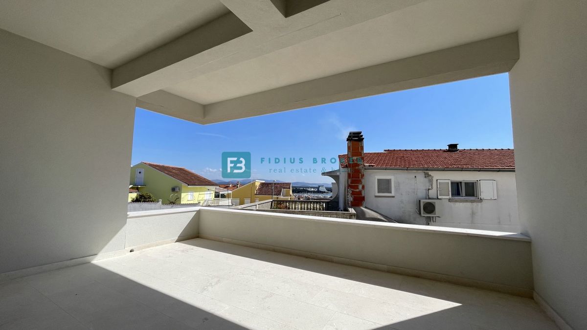 Flat For sale - ŠIBENSKO-KNINSKA VODICE