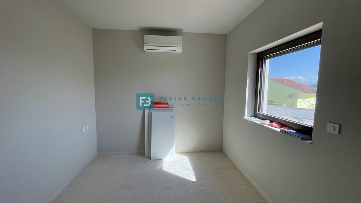 Flat For sale - ŠIBENSKO-KNINSKA VODICE