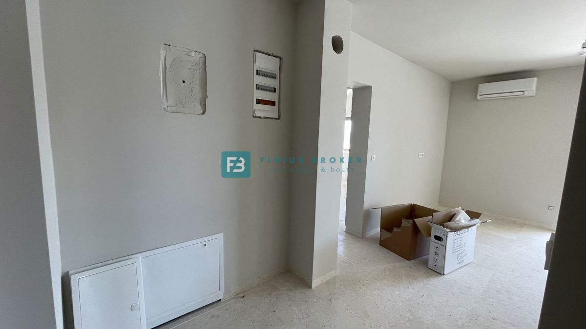 Flat For sale - ŠIBENSKO-KNINSKA VODICE