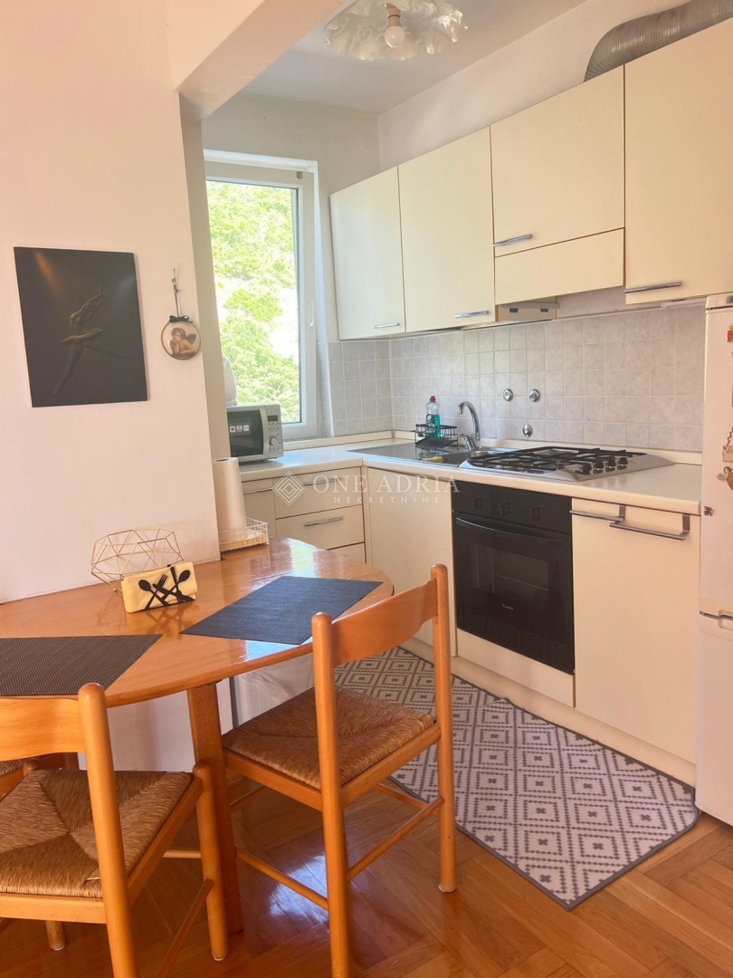Apartmán Na predaj - LIČKO-SENJSKA SENJ