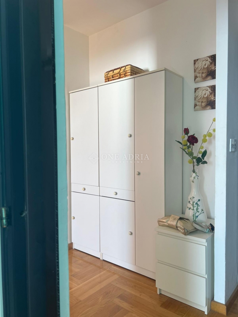 Apartmán Na predaj - LIČKO-SENJSKA SENJ