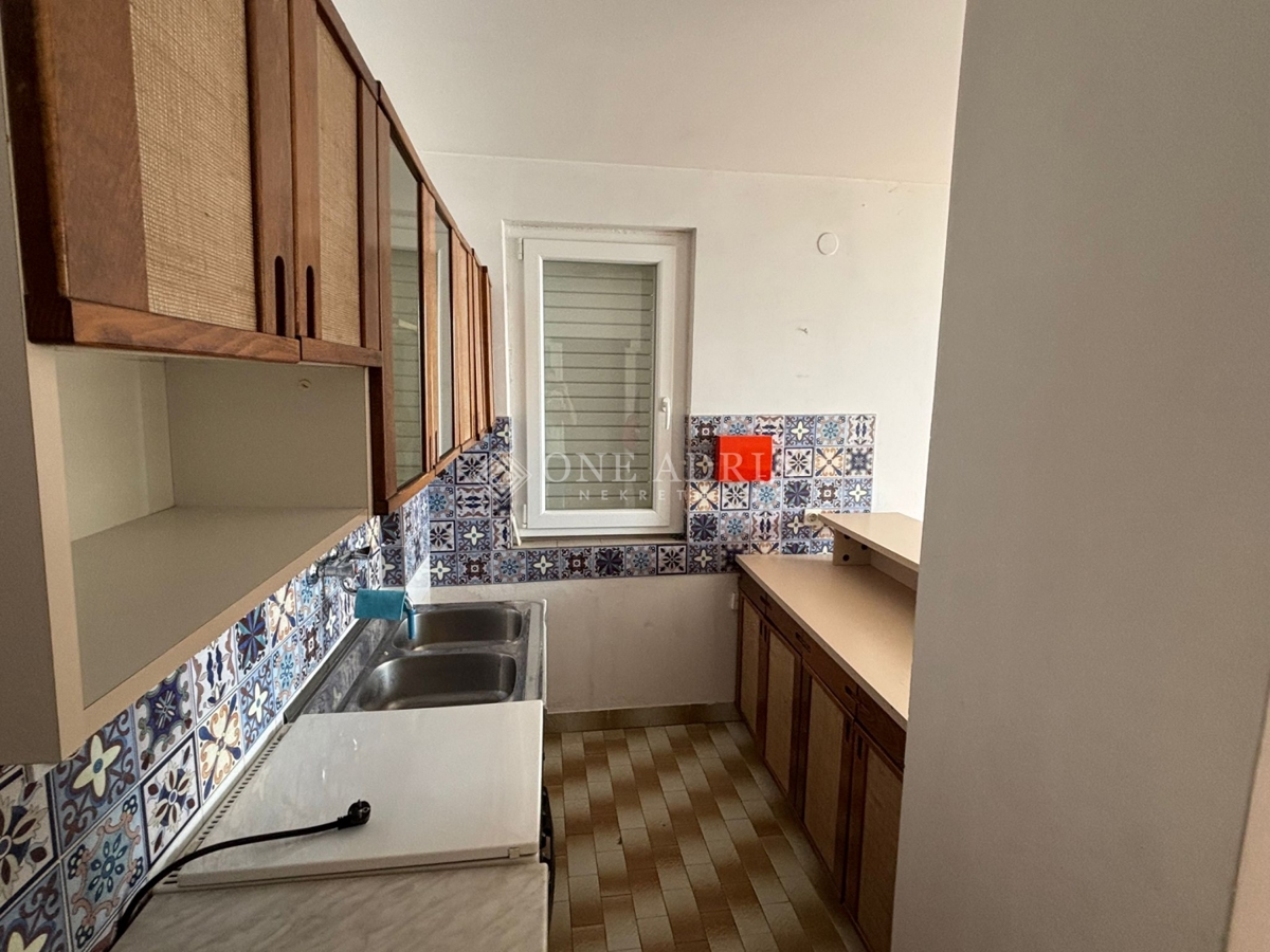 Apartma Na predaj - LIČKO-SENJSKA SENJ