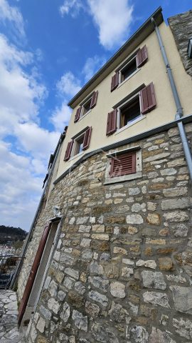 Hiša na predaj 200 m² – Labin