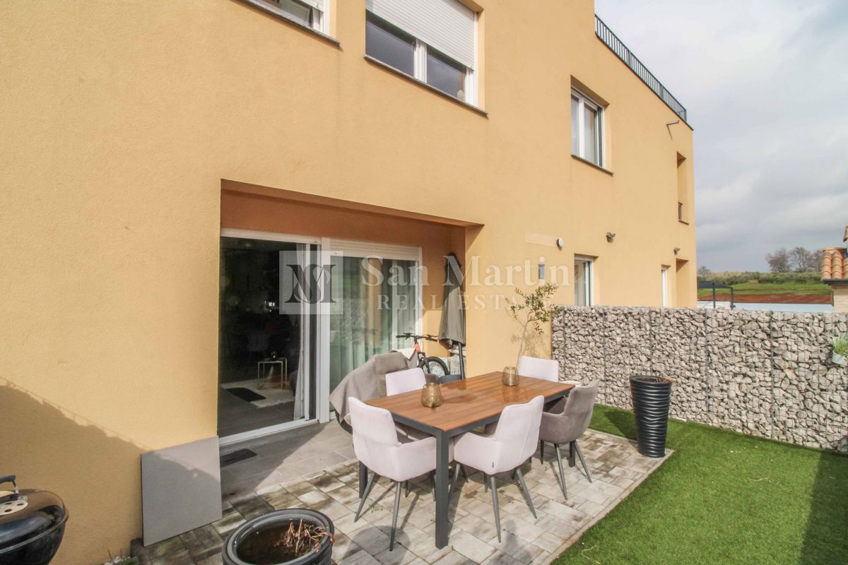 House For sale - Istarska Novigrad - foto 1/32