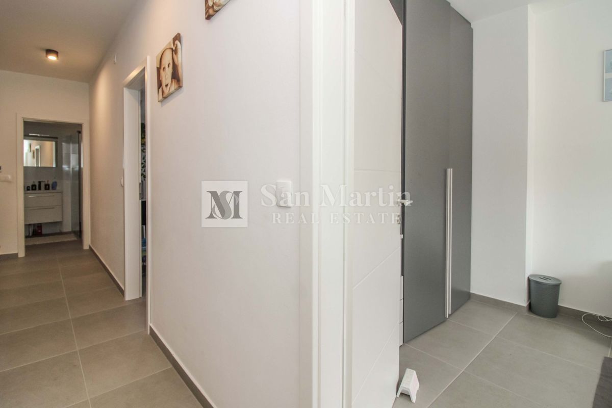 House For sale - ISTARSKA NOVIGRAD