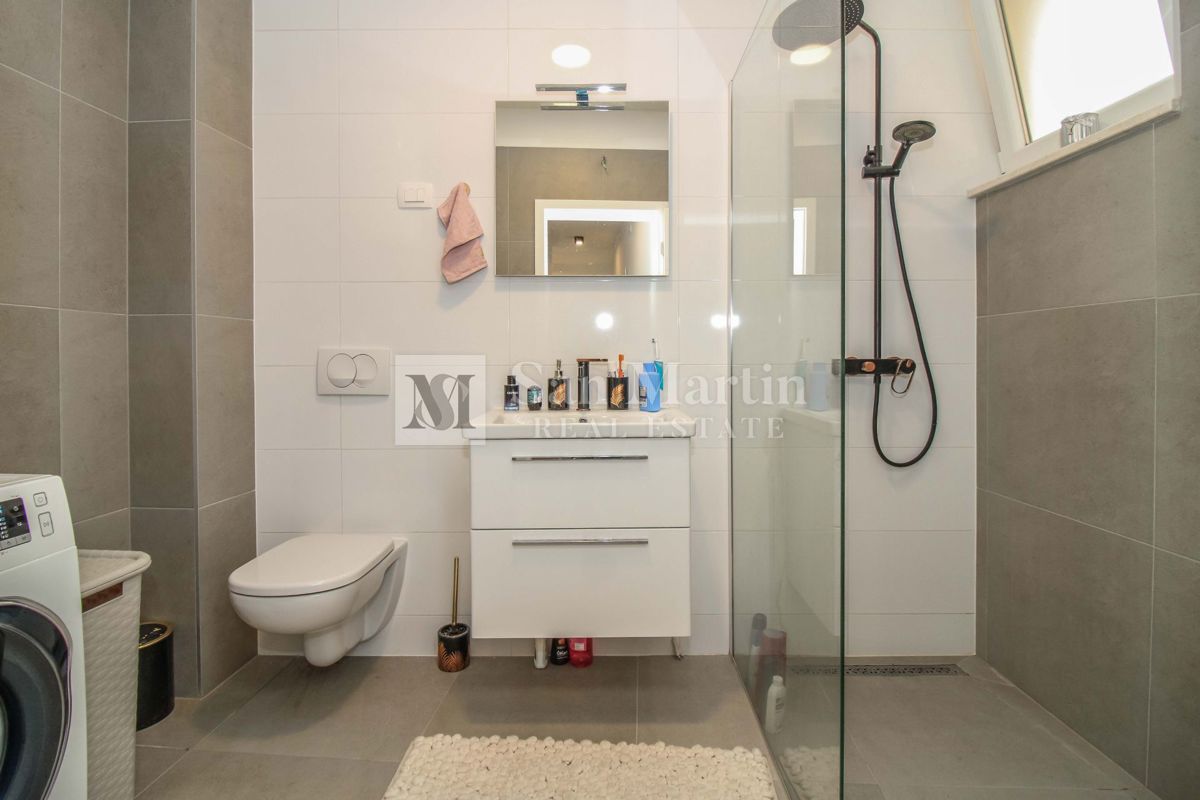House For sale - ISTARSKA NOVIGRAD