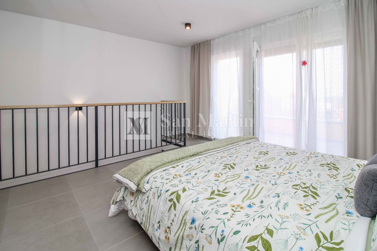 House For sale - ISTARSKA NOVIGRAD