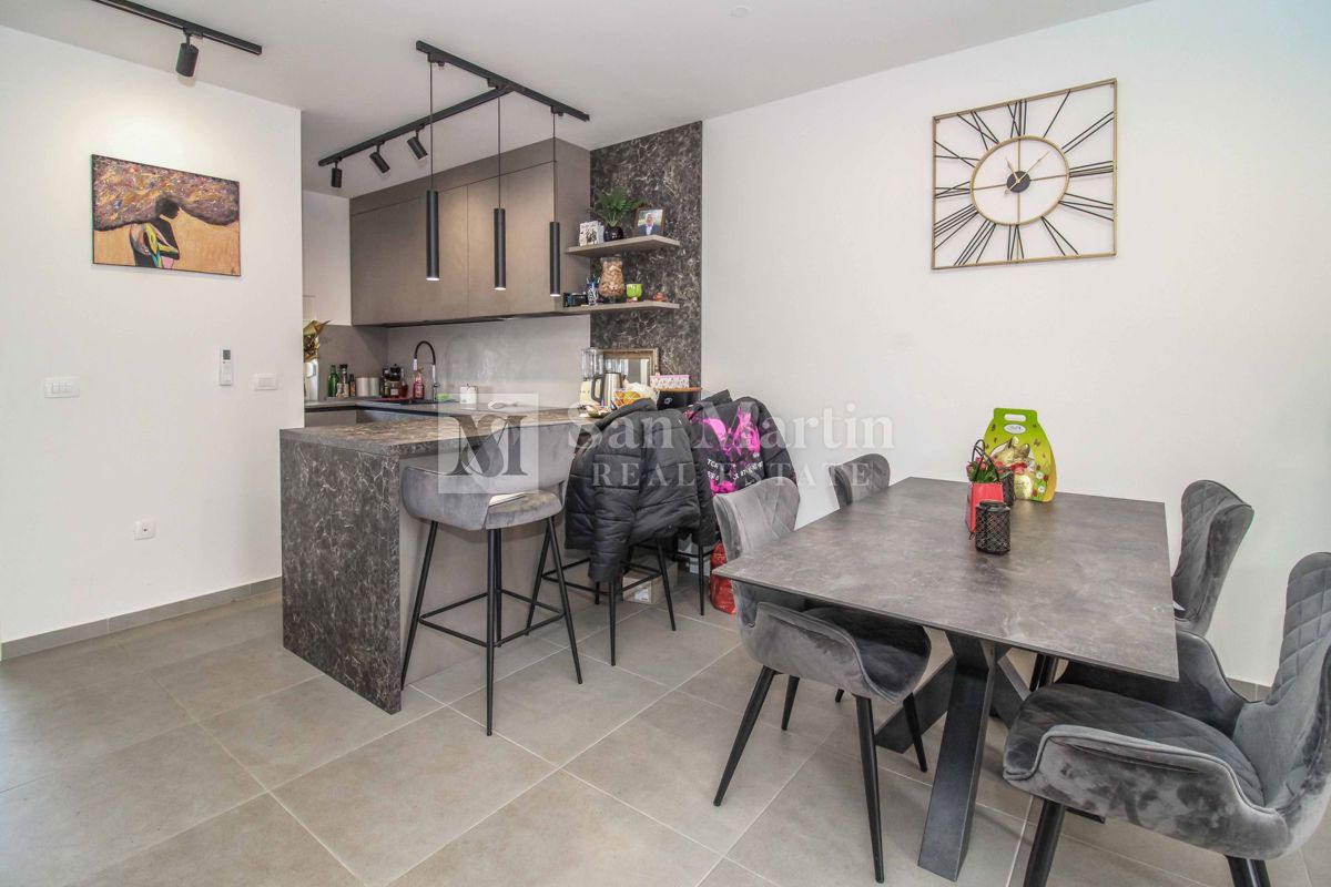 House For sale - ISTARSKA NOVIGRAD