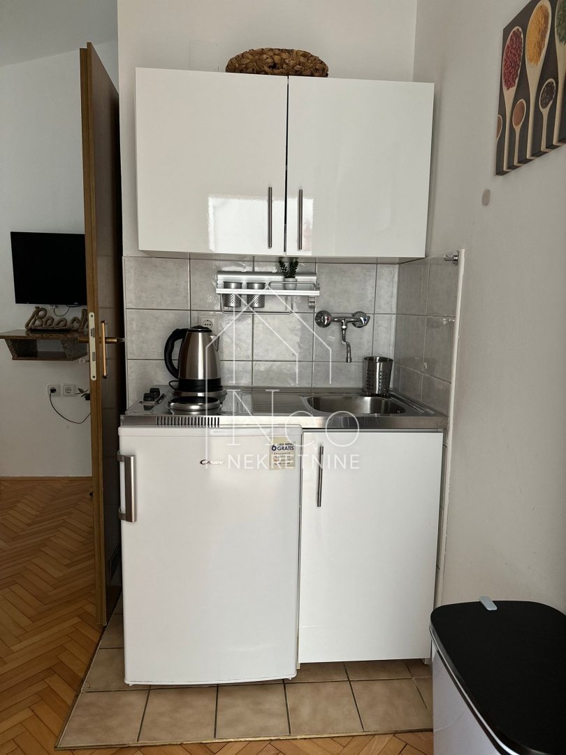 House For sale - ŠIBENSKO-KNINSKA VODICE