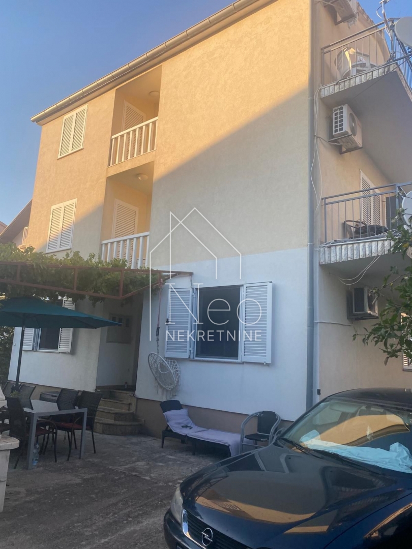 House For sale - ŠIBENSKO-KNINSKA VODICE